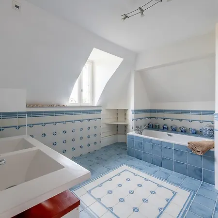 Belle Xixe Avec Piscine, Villa Arcachon