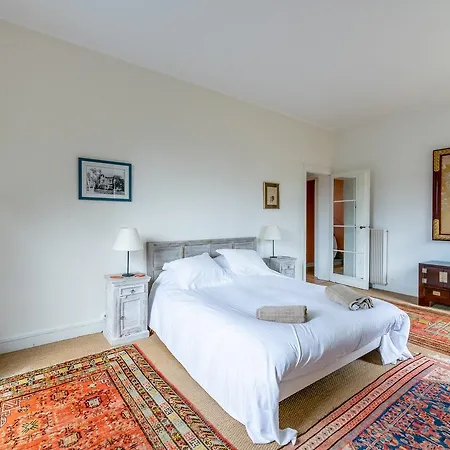 Belle Xixe Avec Piscine, Villa *